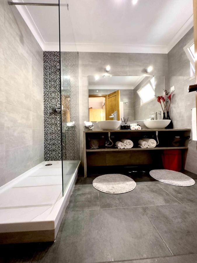 Penthouse Sea View By Holidays Appartement *